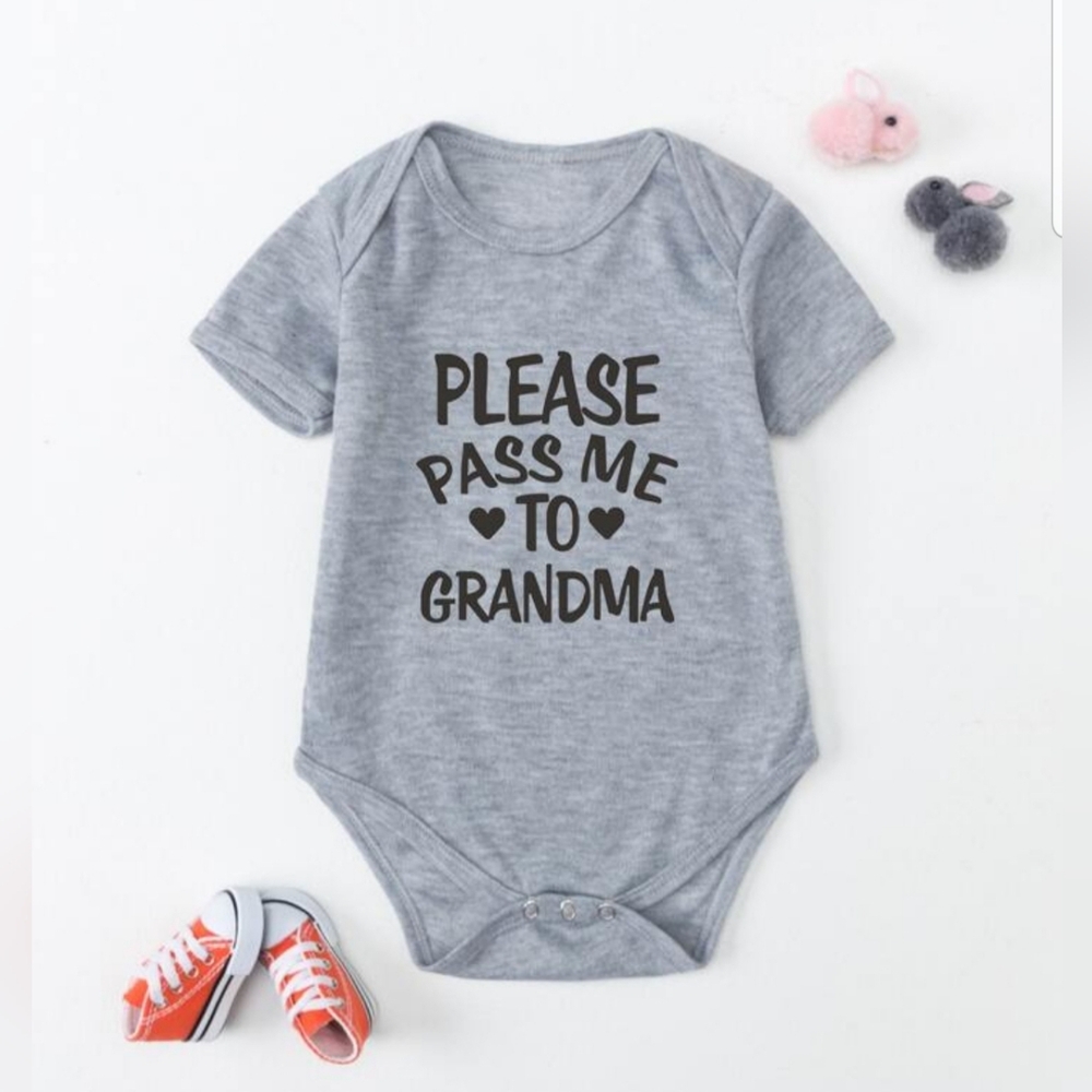 NEW Baby Graphic PLEASE PASS ME TO GRANDMA Bodysuit Gray